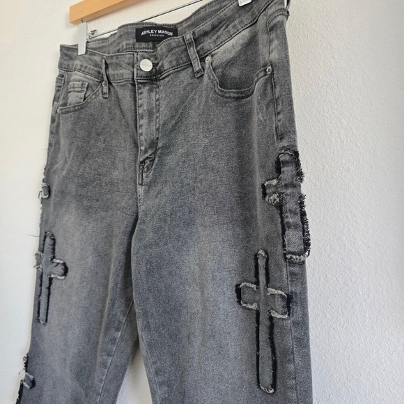 Ashley Mason Juniors  5/27 Cross Flare Jeans Washed Black Mid-rise Punk Goth - Picture 1 of 4